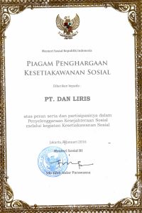 Piagam CSR 2016-Mensos RI Piagam CSR 2016-Mensos RI
